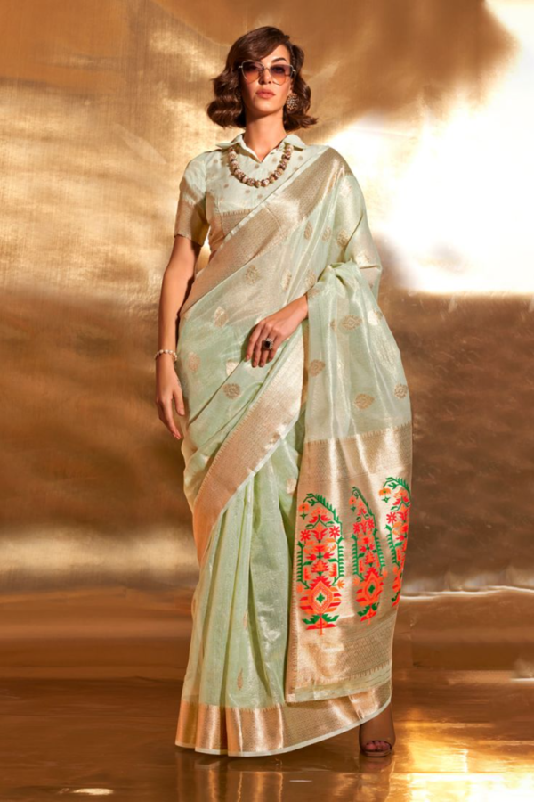 Green Tissue Handloom Woven Linen Silk Saree 2