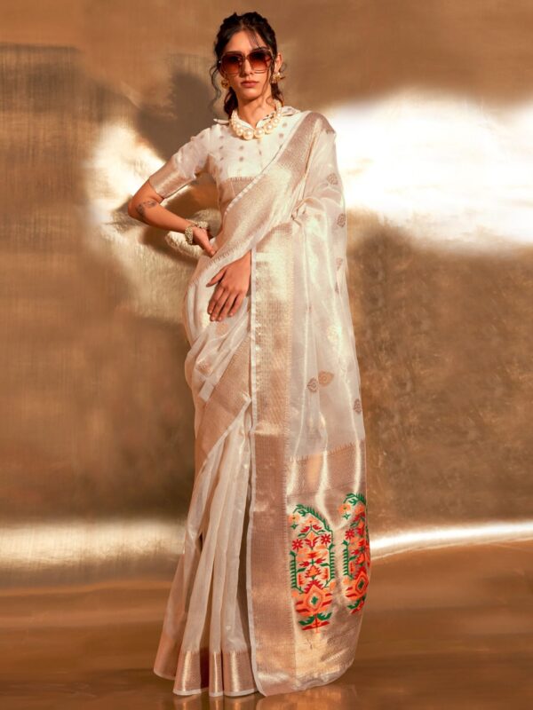 Off White Zari Weaving Silk Saree For Wedding Function 2 scaled 1