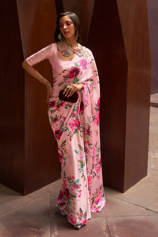 baby pink digital print saree 4