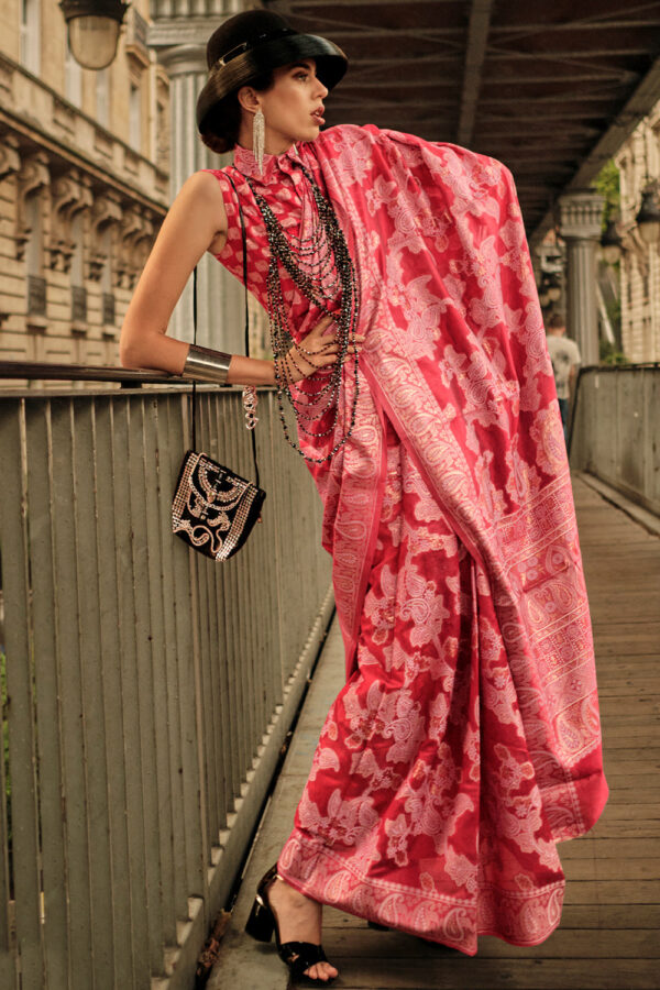 rose pink chikankari saree 4